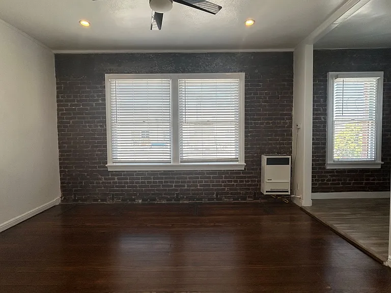 Val D' Kingsley LLC — Photo 17