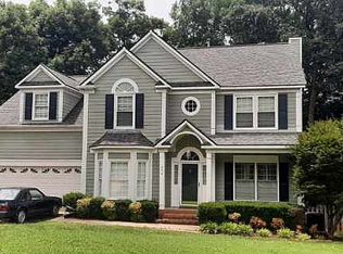 434 Fincastle Dr, Cary, NC 27513