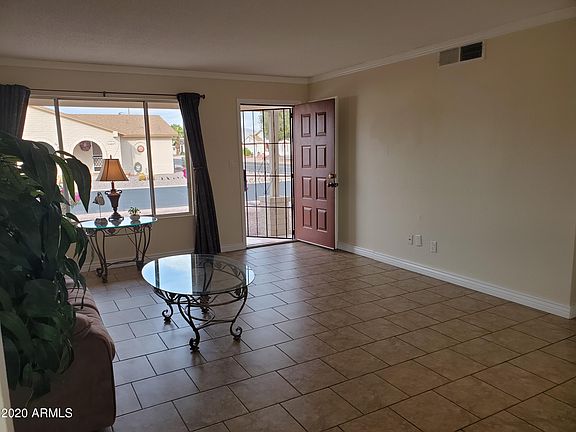 5th image of 7961 E Florence Ave
