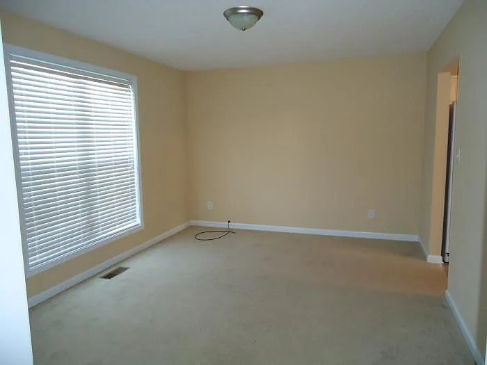 3 Bedroom 2 Bath Home For Rent Near Exit 11 — Photo 3