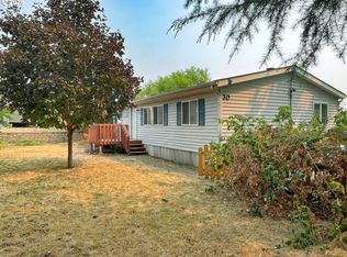 1300 3rd Ave UNIT 30, Mosier, OR 97040