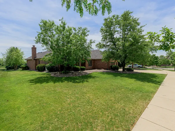 22341 Boulder Ridge Dr, Mokena, IL 60448