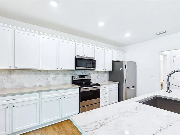 3802 E Curtis St — Photo 10