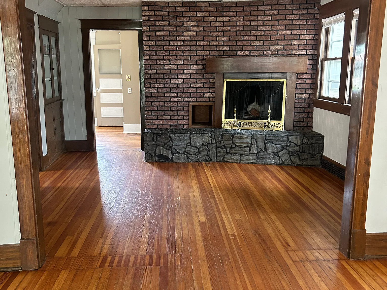 438 B St — Photo 1