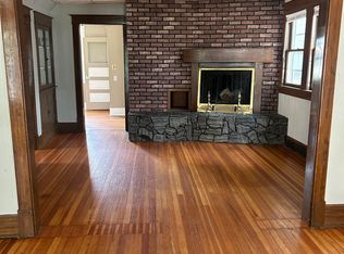 438 B St, Lincoln, NE 68502