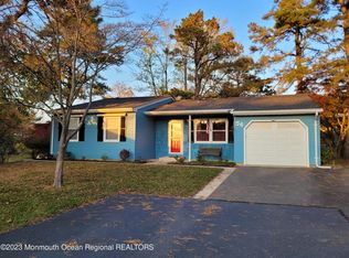 54 S Chestnut Ave, Manchester Township, NJ 08759