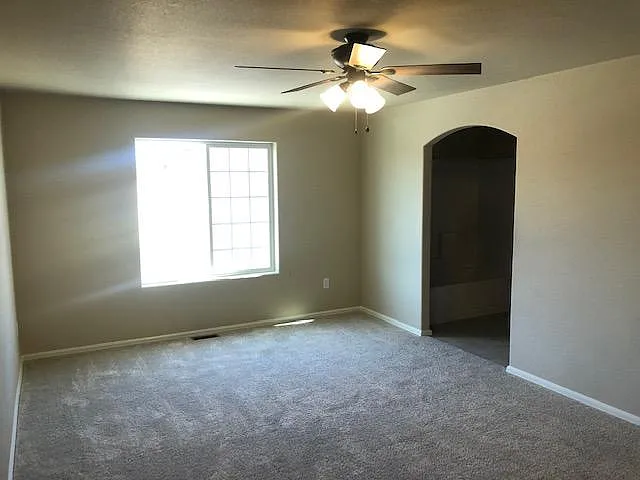 7465 Forest Meadows Ave — Photo 11