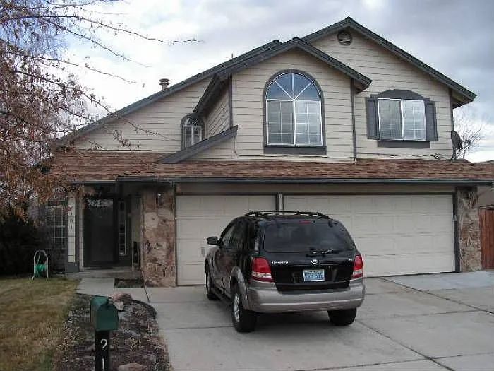 2181 Wabash Cir photo 1