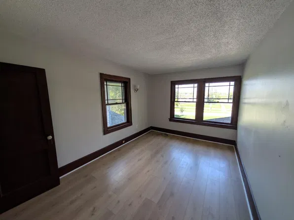 457 W Manhattan Blvd, Toledo, OH 43608