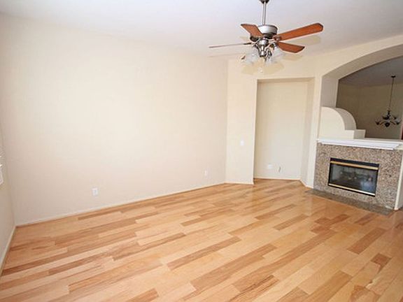 4th image of 31904 Manzanita Ln
