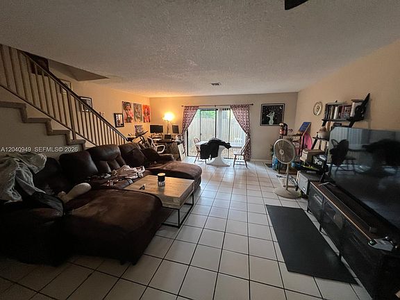 4th image of 7983 NW 35th Ct #6