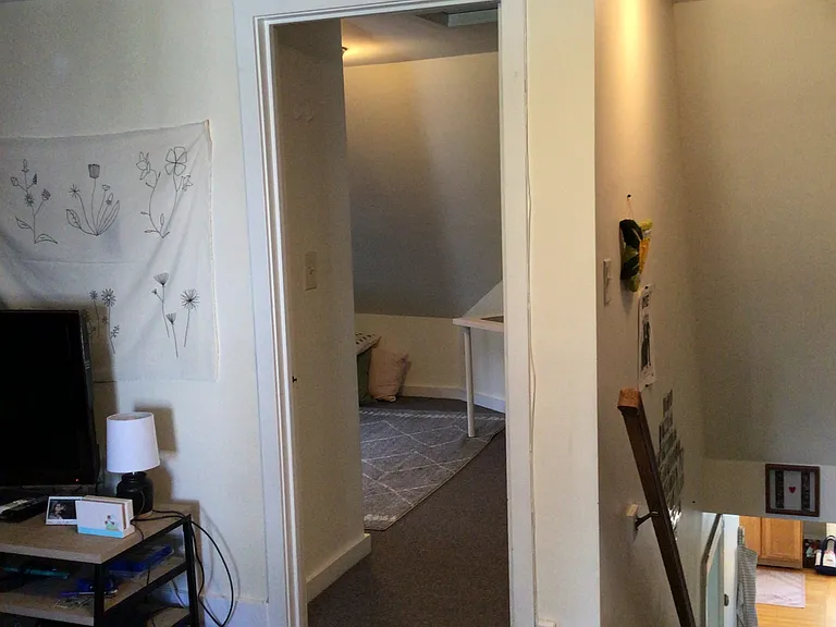 110 King St — Photo 6