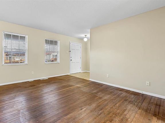 2nd image of 2320 Indiancup Dr