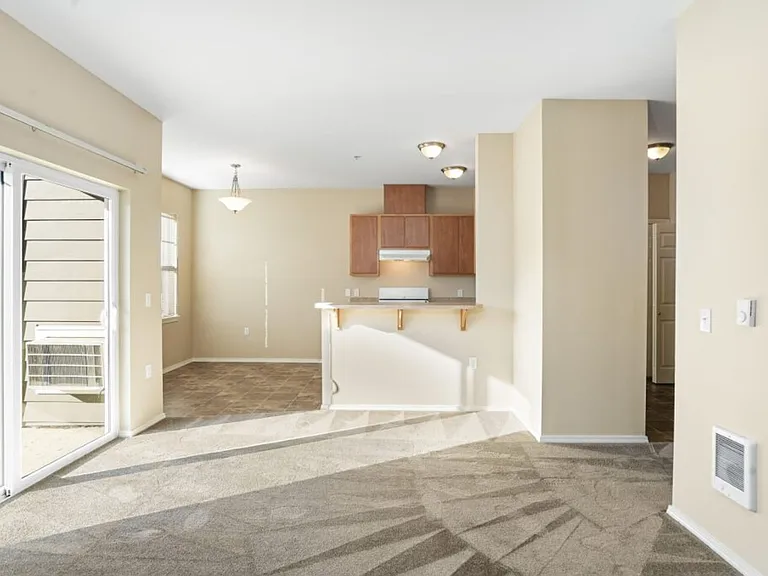 Baxter Ridge Apartments — Photo 43