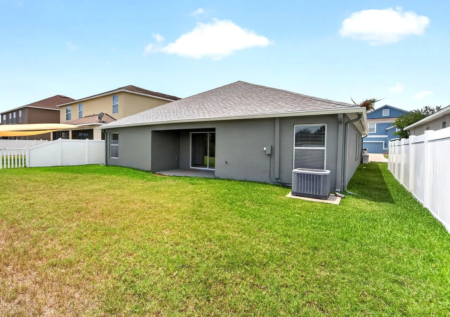 Available Immediately! — Photo 4