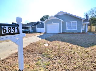 6831 Shawcross Ln, Fayetteville, NC 28314