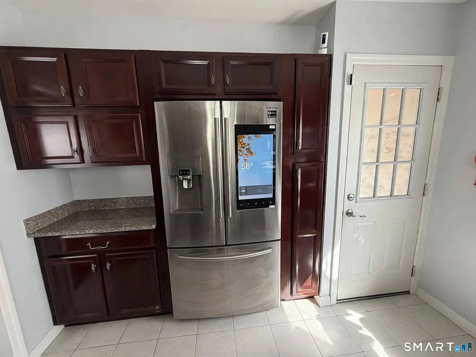 2 bed, 1.0 bath, 1000 sqft, $2,100 — Photo 3