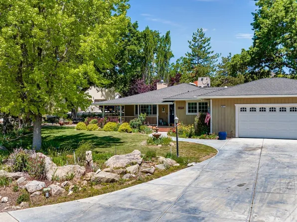 28711 Gleneagle Ct, Tehachapi, CA 93561