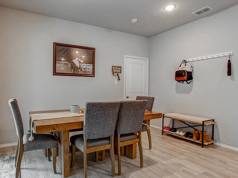 2820 Brittlebush Dr — Photo 18
