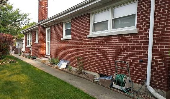 3rd image of 8701 Trumbull Ave
