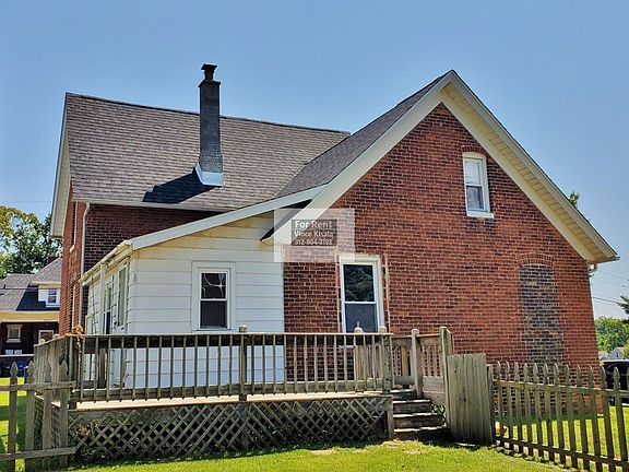 2nd image of 215 Cleveland Ave #1