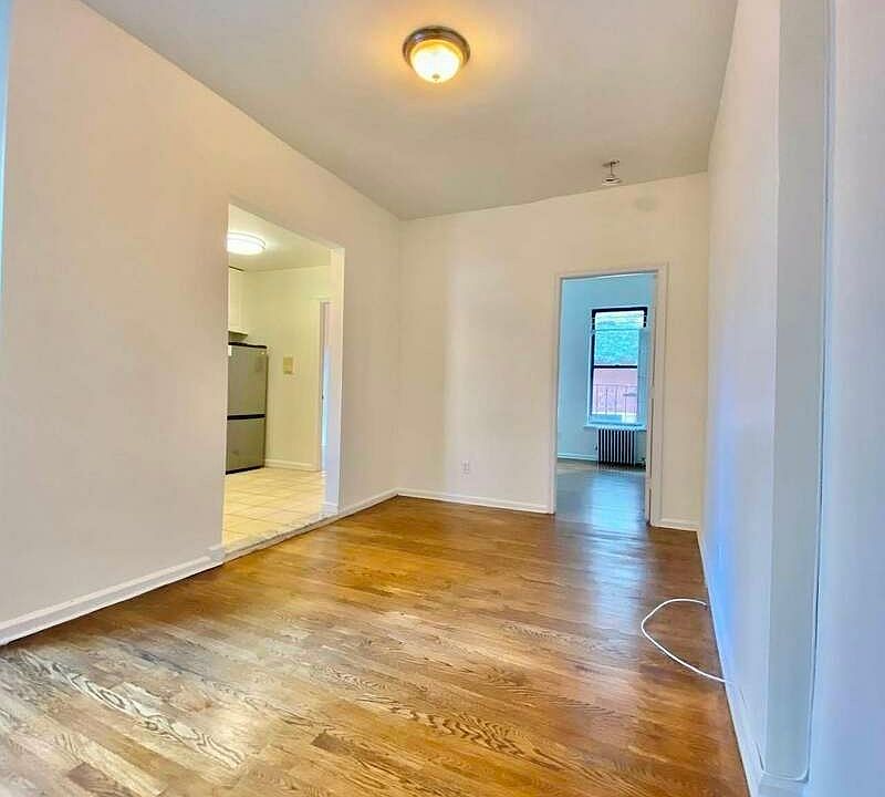 2nd image of 511 E 73rd St #14B