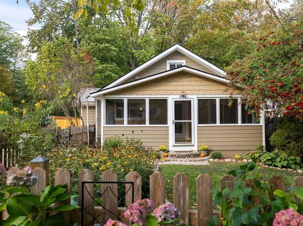 2013 E Front St, Traverse City, MI 49686