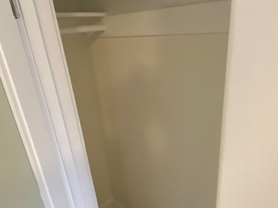 1st image of 7350 Hollywood Blvd #56
