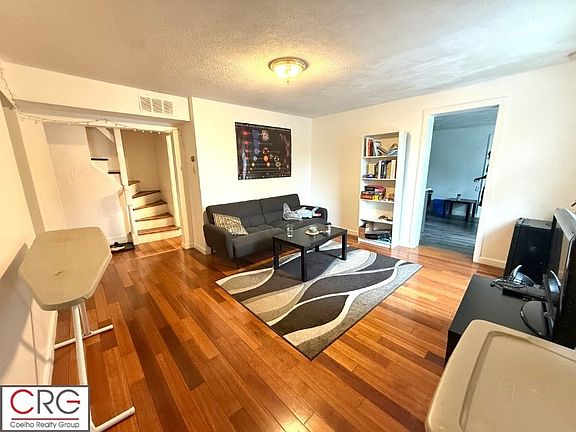 5th image of 72 School St #2A