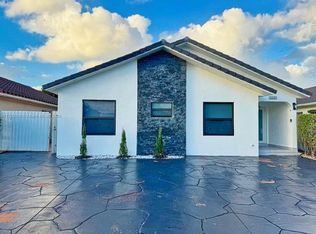 3129 W 73rd Pl, Hialeah, FL 33018