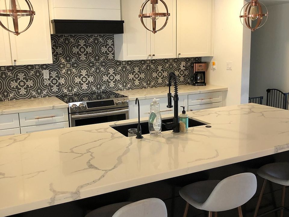 1st image of 8515 N 13th Pl