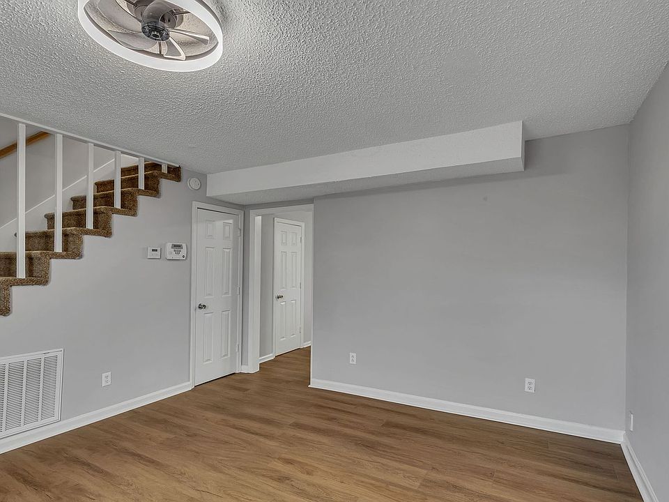 1st image of 2437 Paulawood Dr