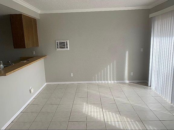 2nd image of 1216 Thomas Ave #B