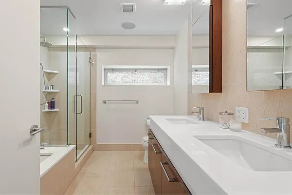 Rented by Douglas Elliman | media 27