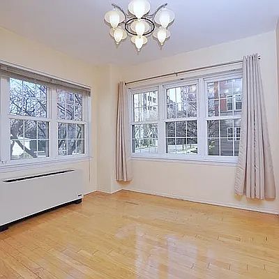 4th image of 70 Oceana Dr W Ph 1b