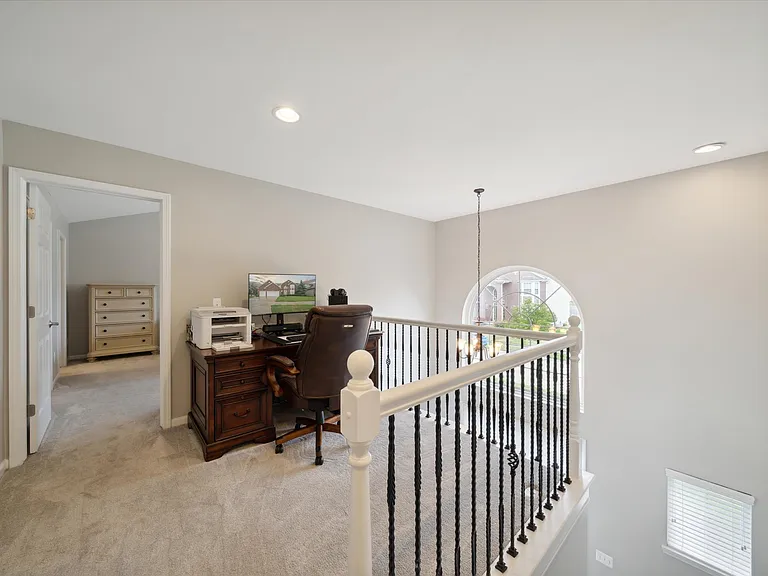 4976 Saddle Brook Ct — Photo 24