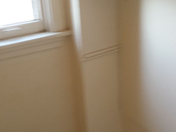 3rd image of 7142 S Lowe Ave