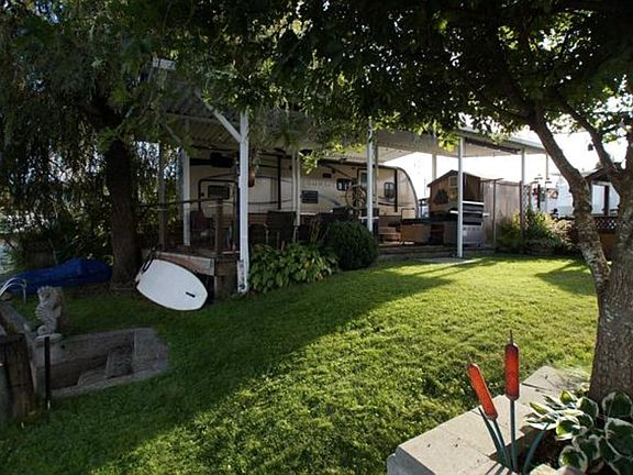 3rd image of 8400 Shook Rd #264&265