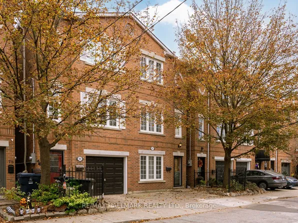 82 Kimberley Ave, Toronto, ON M4E 2Z5