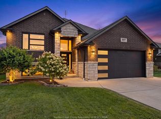 207 Summer St, Lakeshore, ON N8L0G6