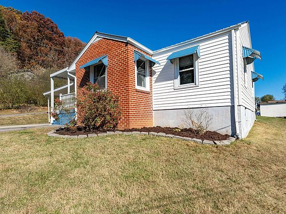 2nd image of 2035 Adair Ave