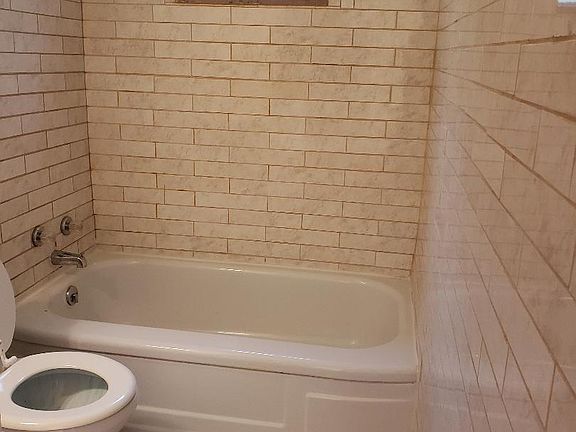 3rd image of 7227 Bernard Ave APT 4