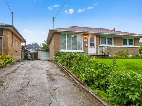 74 Scrimger Ave, Cambridge, ON N1R 4W3