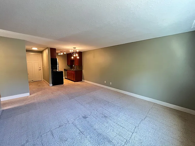 DW094-R — Photo 5