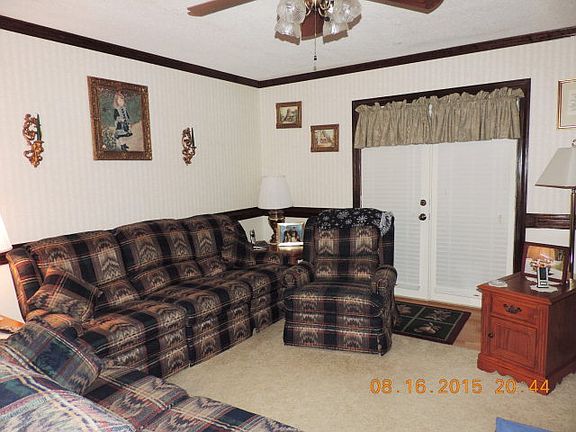 4th image of 113 Sandy Hill Ct