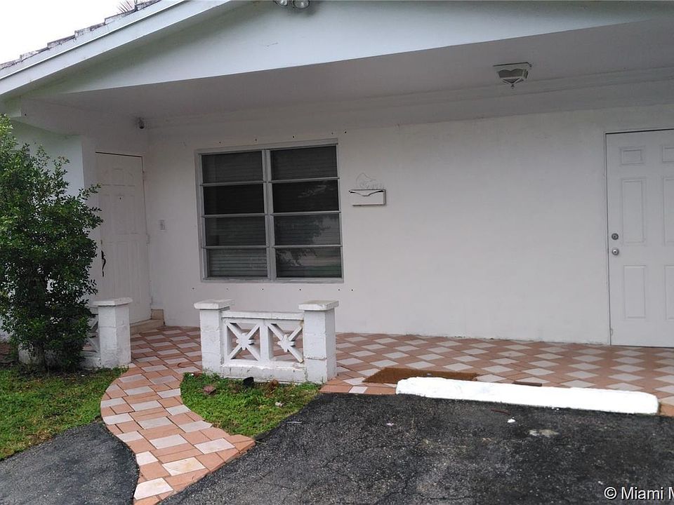 1st image of 170 NW 42nd Ct