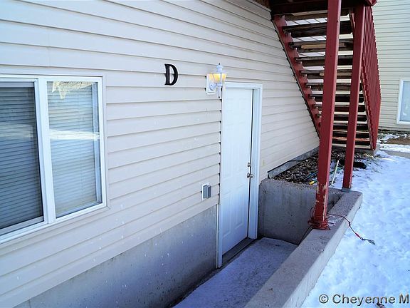 2nd image of 212 Country West Rd #7D