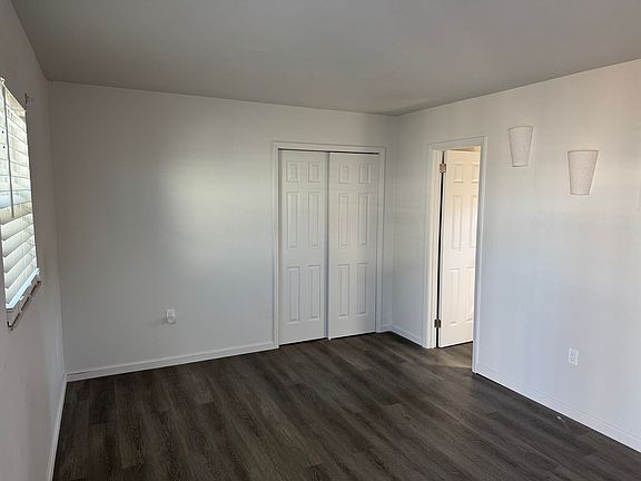 3rd image of 1746 S Tamiami Trl #8