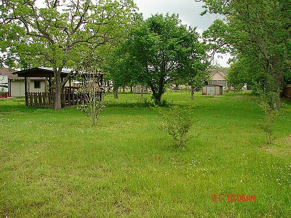 2nd image of 2621 Mary Ln
