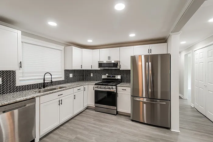 6158 Raintree Bnd — Photo 5